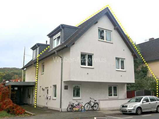 **FAMILIENHAUS** Gepflegte Doppelhaushälfte, 5 Zimmer, Terrasse, Garten und Hobbyraum