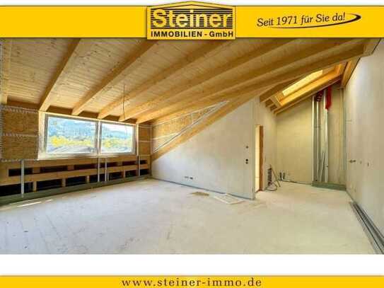 6-Zimmer-Dachgeschoss-Wohnung, LIFT, offene Holzbalken, 2 Kachelöfen, 2 Eingänge, 2 TG-Plätze