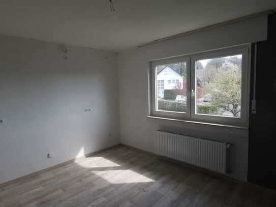 Moderne 3-Zimmer-Wohnung mit Balkon