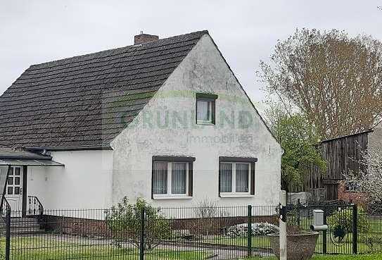 *Landarbeiter-Haus mit freiem Blick und weiterem Baufenster zu verkaufen!*