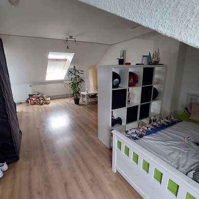 Schöne 1,5-Zimmer-Dachgeschosswohnung in Mönchengladbach