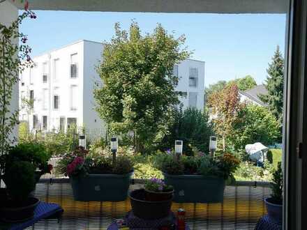 Vermietete 2-Zimmer-Wohnung mit Loggia und Garagenstellplatz in Leverkusen-Lützenkirchen