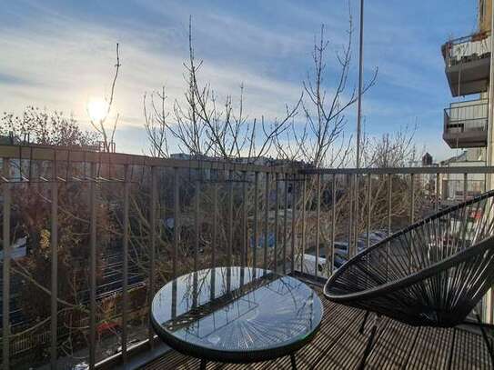 Lichtdurchflutetes Apartment in TOPLAGE mit Balkon und Weitblick