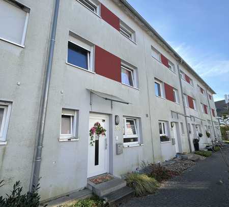 Großzügiges Reihenhaus mit Natur und See vor der Tür – stadtnah wohnen in Karlsruhe