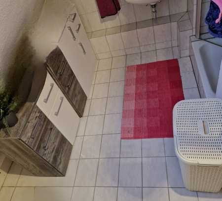 Dachgeschoßwohnung im 3 Parteien Miethaus