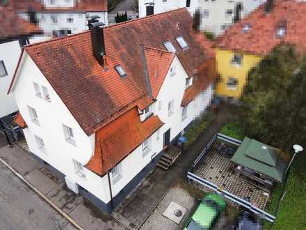 Haus zur Selbstnutzung mit vermieteter ELW in guter Lage