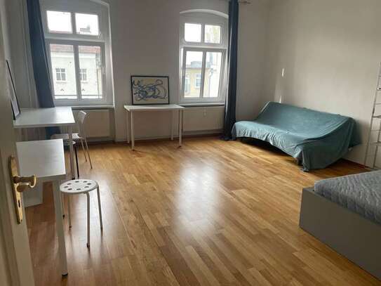 2 Zimmer Whg: Untermietvertrag zur Alleinnutzung | 2room apartment: sublease agreement