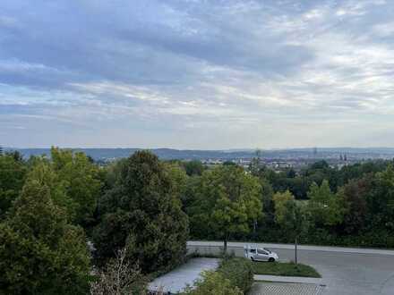 Über den Dächern von Regensburg! 2-Zi.-Maisionettewohnung mit EBK Süd Balkon in Regensburg