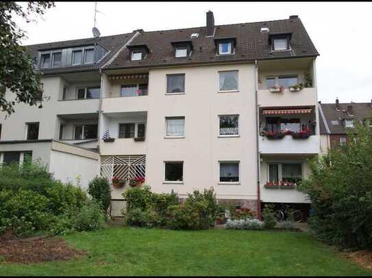 Sanierte, helle 2-Zimmerwohnung mit Süd-Balkon, 2. Etage