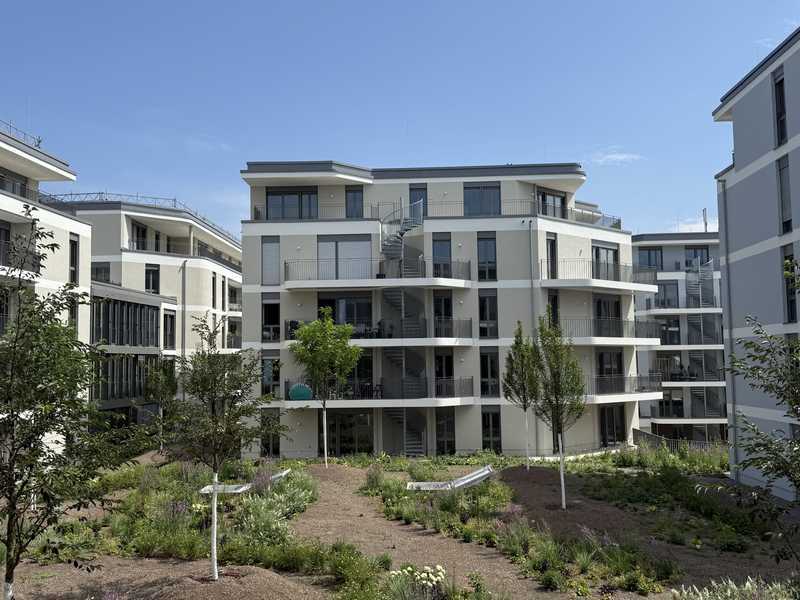                                                               Top 2-Zimmerwohnung mit Balkon am Rheinufer                                                       in Kastel (Wiesbaden)