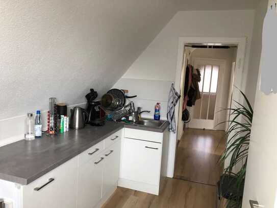 Dachgeschosswohnung mit Balkon in Weende