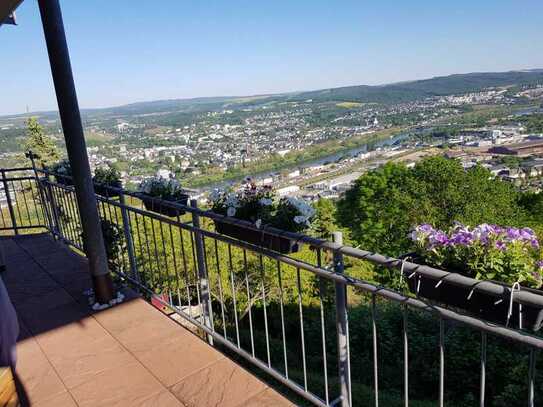 Wohnen mit Blick über Trier auf dem Markusberg, ideal für Lux Pendler