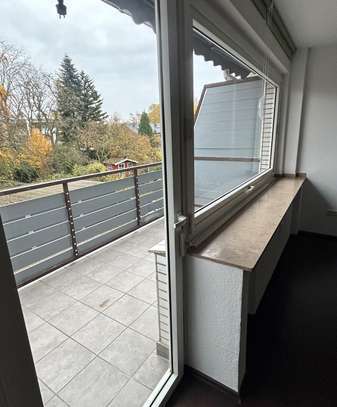 Top renoviertes Appartement mit Einbauküche und Balkon