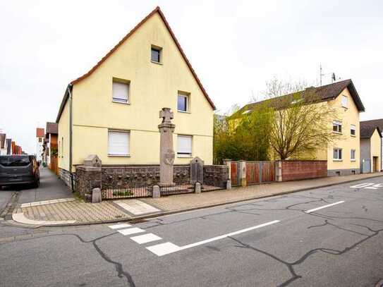 Freistehendes Einfamilienhaus mit viel Potenzial in Einhausen