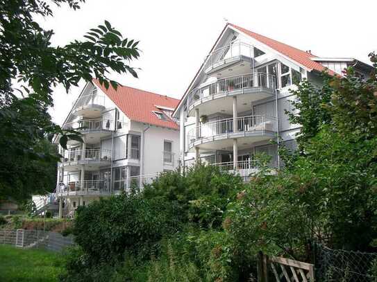 Exklusive 3 Zimmerwohnung mit Terrasse, Garten und Teil See- und Alpensicht