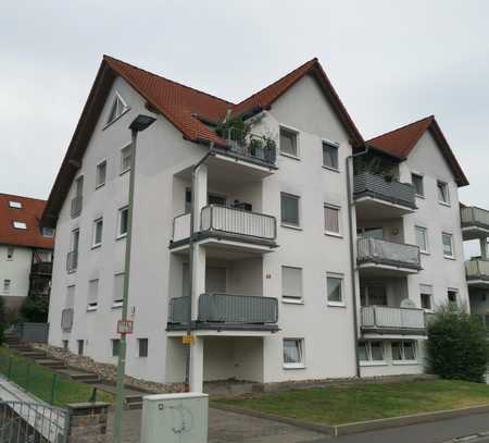 Gut gelegende u. ruhige 3 Zi, 71qm EBK, Balkon, TG Stellplatz