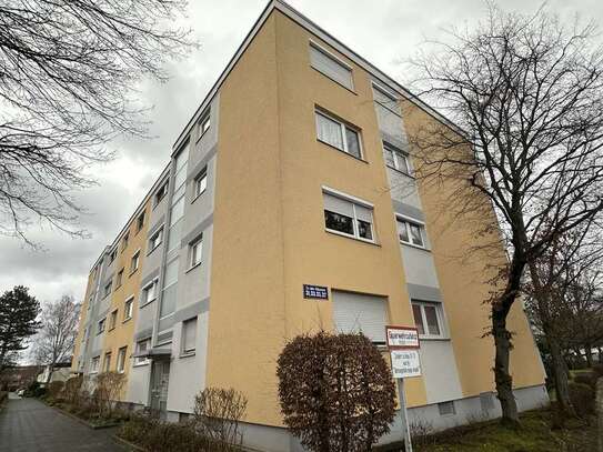 Ansprechende 3-Zimmer-Hochparterre-Wohnung mit Balkon in Nürnberg