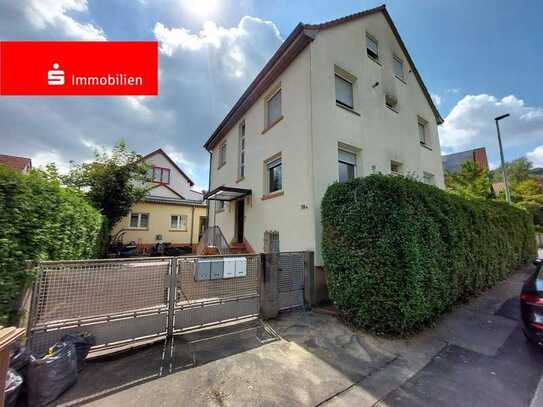 3-Familienhaus mit separater Gewerbefläche und Hof