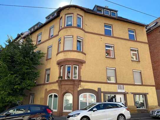 Renovierte 3 Zimmerwohnung im Stuttgarter-Osten mit Balkon