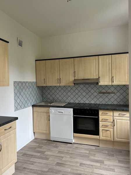 Helle 2-Zimmer-Wohnung mit Balkon in Dresden Striesen-Ost