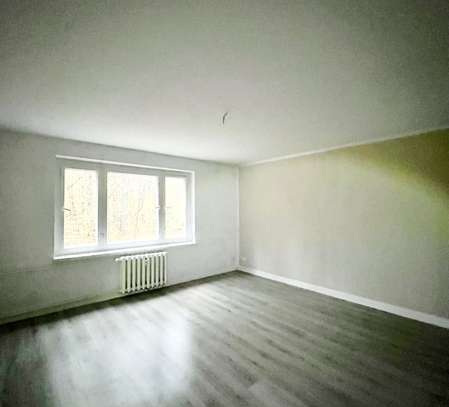 Geräumige 4-Zimmer-Wohnung im Erdgeschoss – Ihr neues Zuhause!