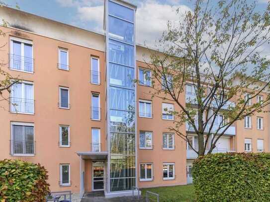 Moderne 3-Zimmer-Wohnung mit Balkon, Tiefgarage und Möblierung in ruhiger, citynaher Lage