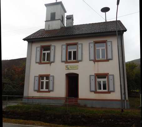 Verkauf ehemaliges Rathaus Enkenstein