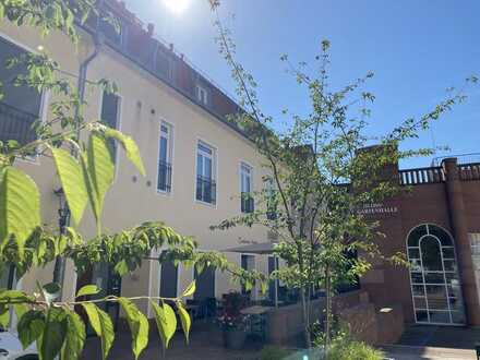 Wohntraum im Herzen von Ettlingen - hochwertig ausgestattete 3,5- Zimmer Wohnung
