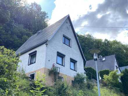 Sanierungsbedürftiges Einfamilienhaus in Mühlbach/ Müglitztal