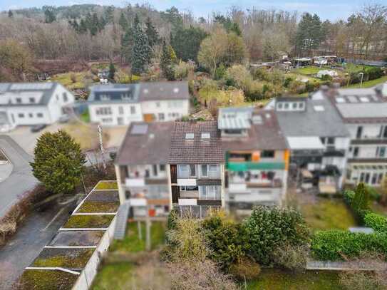 In gesuchter Lage! Großzügiges Reihenmittelhaus mit viel Potential