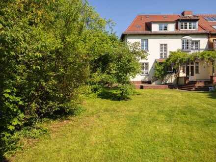 EFH in Dahlem mit 320 qm Wohnfläche und großem Garten