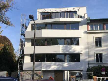 Große Penthouse-Masionettewohnung mit ausladenden Terrassen