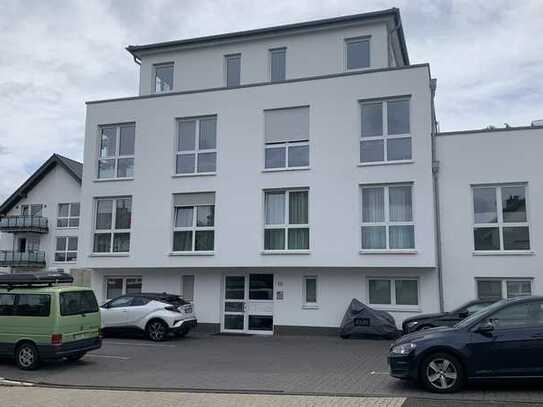 Luxuriöse 3 Zimmer- Penthousewohnung in Bornheim mit sensationellem Blick