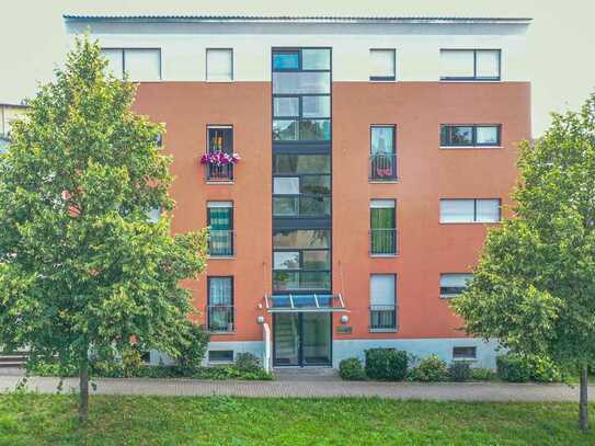 3 Zimmer-Wohnung mit großem Garten