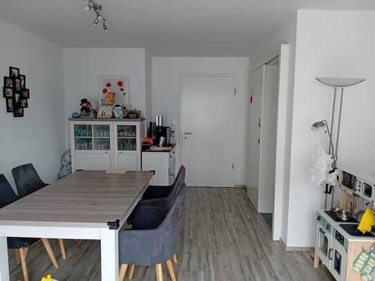 Exklusive, neuwertige 3-Zimmer-Wohnung mit gehobener Innenausstattung mit Balkon in Nußloch