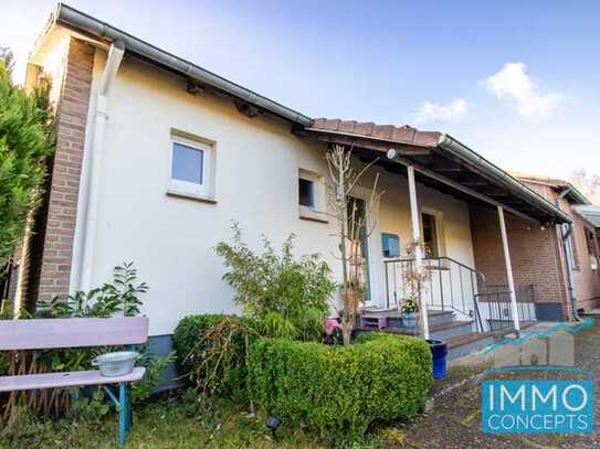 Die Ostsee vor der Tür! Charmante Doppel-Bungalow-Hälfte in Haffkrug nahe des Wassers