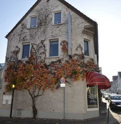 Gemütliche Dachwohnung im alten Ortskern in Mainz-Bretzenheim