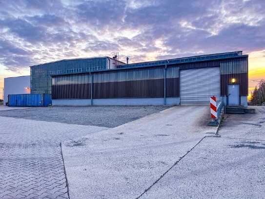 Lagerhalle (S) mit ca. 310 m² innerhalb eines Gewerbegebietes direkt an der A4 zur Miete