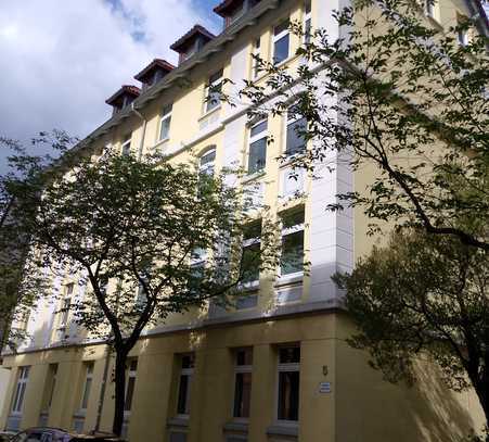 Dachgeschosswohnung mit zwei Zimmern in Braunschweig