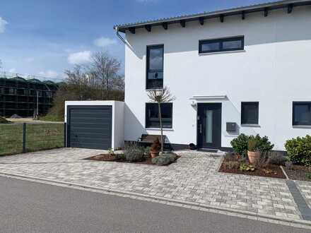 Neuwertige Doppelhaushälfte, Burglengenfeld