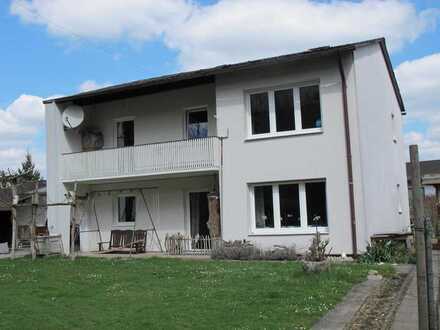 Ruhig gelegenes Einfamilienhaus mit großem Garten und Brotbackofen