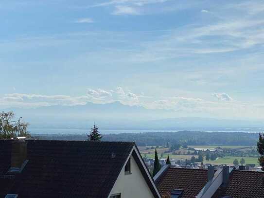 Modernisierte 1,5-Zimmer-Wohnung in Markdorf mit herrlichem See- und Alpenpanorama