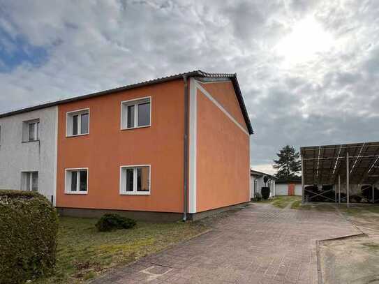 Familienidyll mit vermieteter ELW, großem Garten und Bauplatz in Lutherstadt Wittenberg OT Abtsdorf