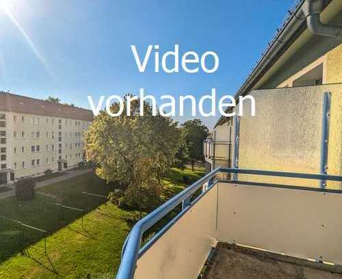 Schicke 3 Zimmer mit Balkon