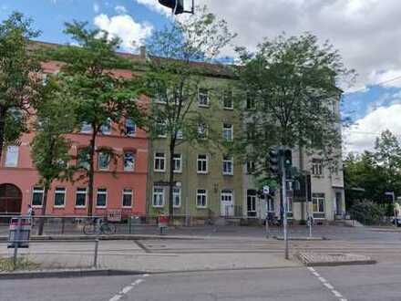 Schöne 2-Zimmer-Wohnung mit Balkon in Erfurt am Leipziger Platz