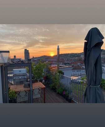 Stilvolle Maisonette-Wohnung im Stuttgarter Herzen