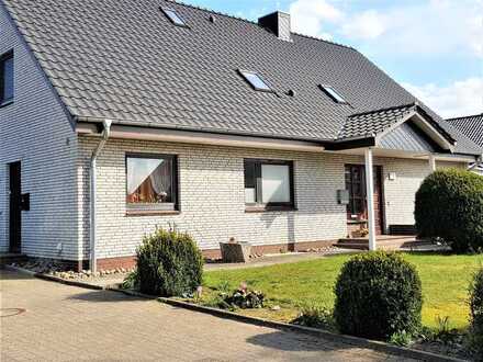 Kapitalanleger aufgepasst - Traumhaftes und vermietetes ZFH mit Kamin und Wintergarten in Humptrup