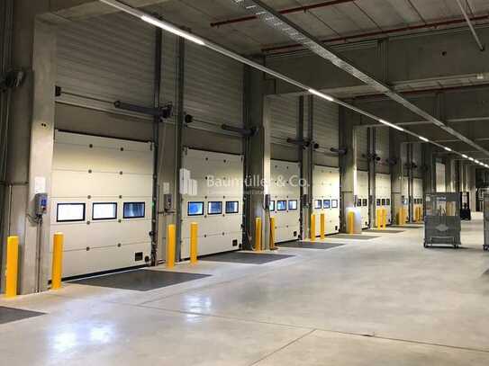 "BAUMÜLLER & CO." ca. 15.000 m² Hallen-/ Produktionsfläche mit ausreichend Stellplätzen