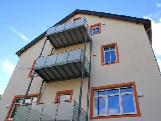 ERSTBEZUG - Tolle 4-Zi-Wohnung mit Balkon, barrierefrei mit Aufzug