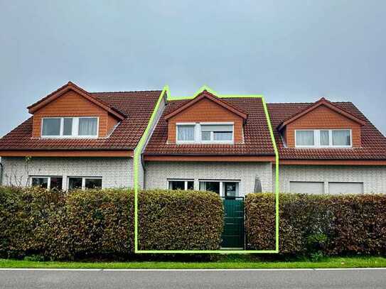 Modernes, hochwertig möbliertes Reihenhaus in ruhiger Lage – Sofort bezugsfertig!